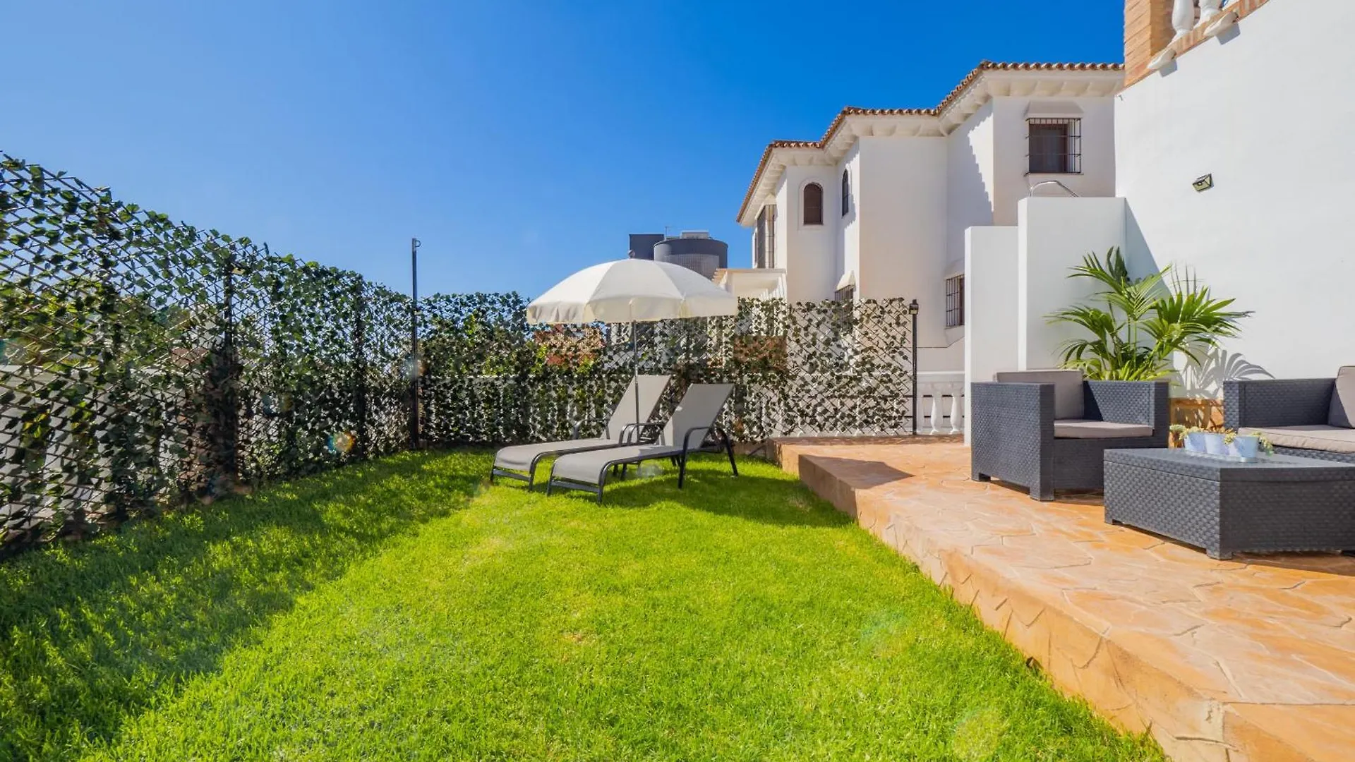 Cubo'S Hostal William'S Sunny 4 Torre de Benagalbon 0*,  Spain