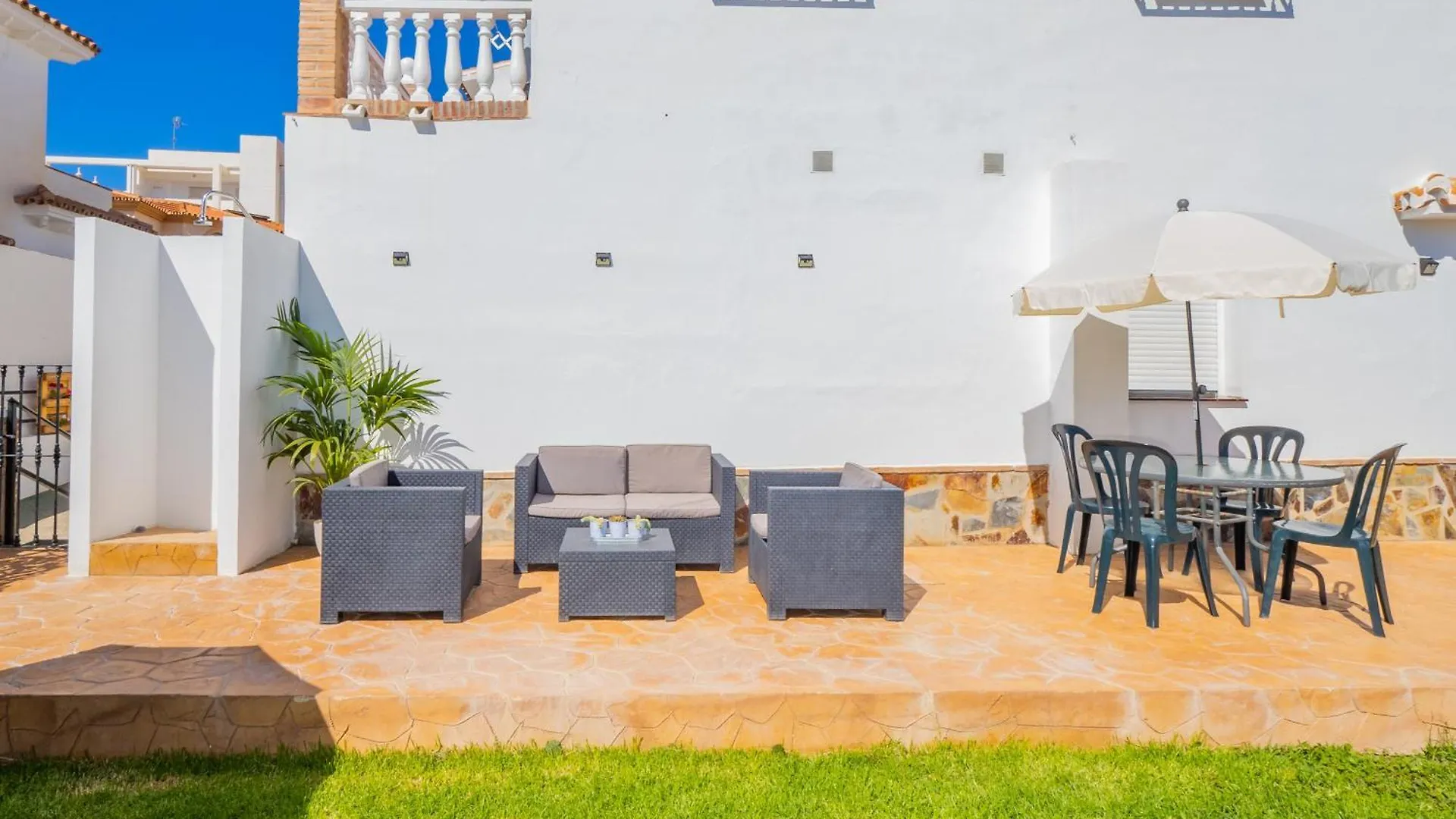 Cubo'S Hostal William'S Sunny 4 Torre de Benagalbon Guest house